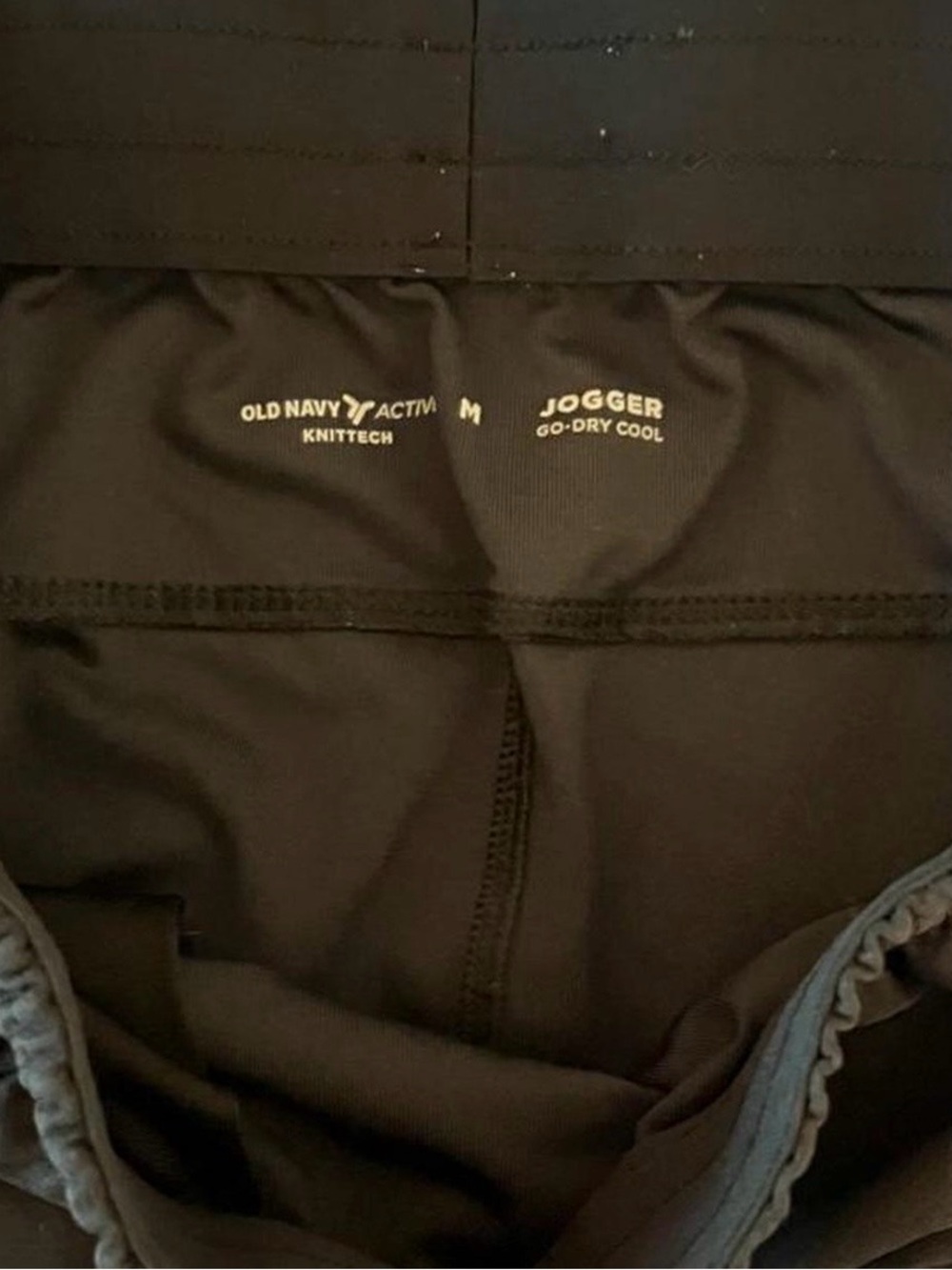 Old Navy black joggers size Medium active Knittech Go dry cool